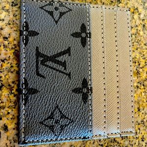 Louis Vuitton Monogram Black and Tan Card Holder